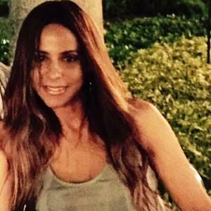 Meet your Posher, Claudia